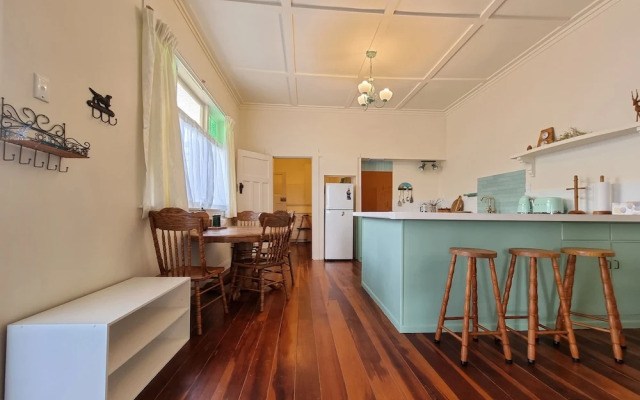 4 Bedroom Character House Papakura