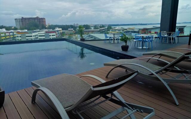 D'Wharf Hotel & Serviced Residence