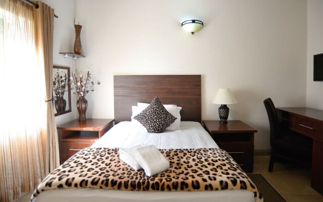Guest Paradise Lodge