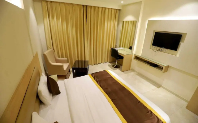 Hotel Skylark