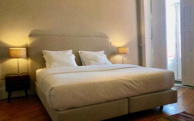 Magnlia Porto Hostel  Suites