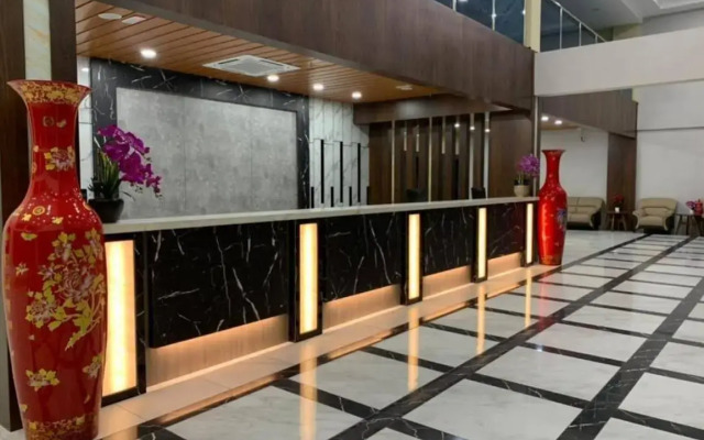 Wing Tat Grand Hotel