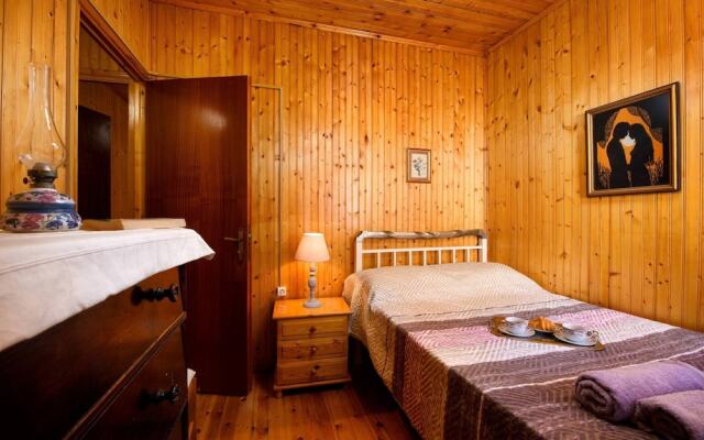 Stavroulas Cottage House