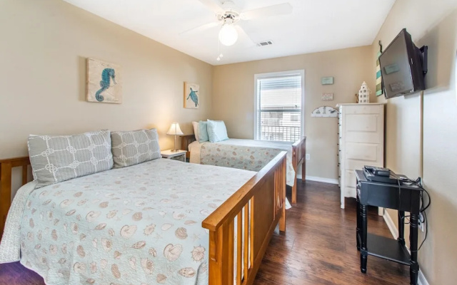 Beachside Villas 332