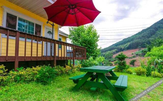 Jeongseon Sansol Pension