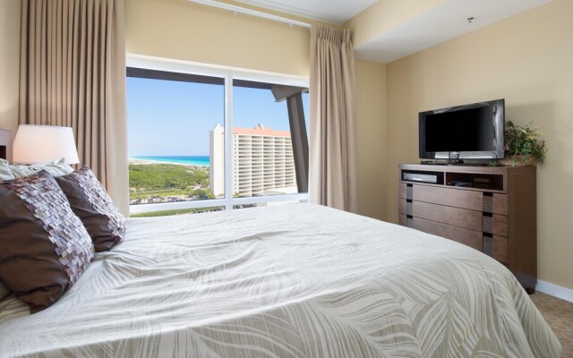 Luau II 7031/7033 at Sandestin