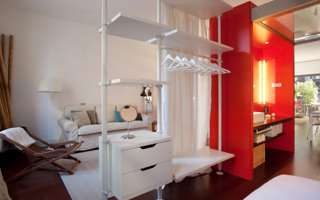 Sealona Beach Lofts Apartments