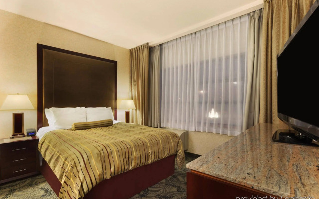 Poco Inn and Suites Hotel & Conference Centre