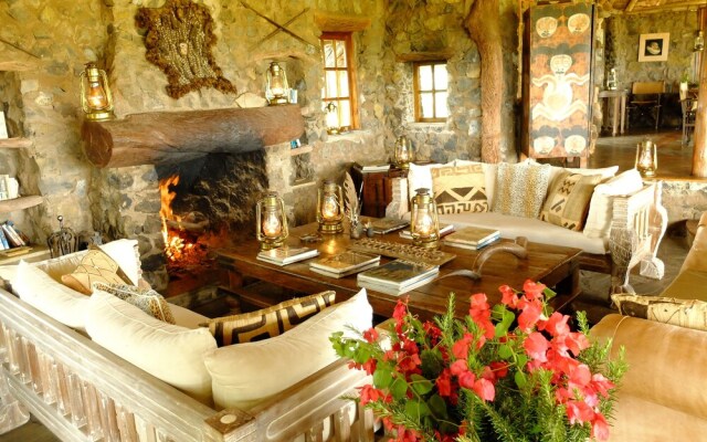 Kanzi House