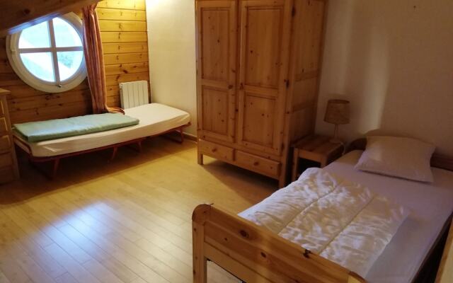 Lovely Apartment in Flaine With Swimming Pool