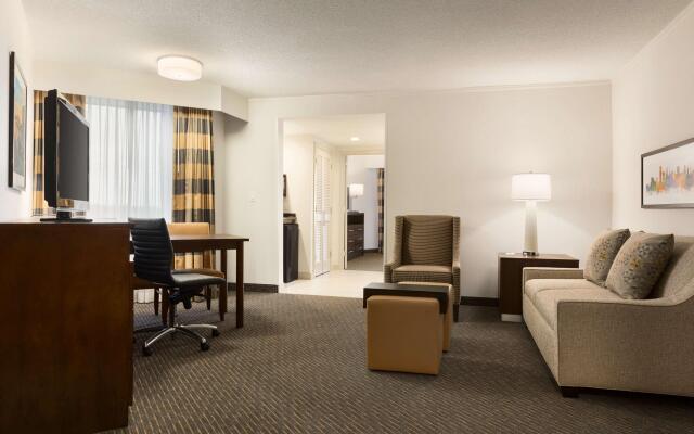 Embassy Suites by Hilton Baltimore at BWI Airport