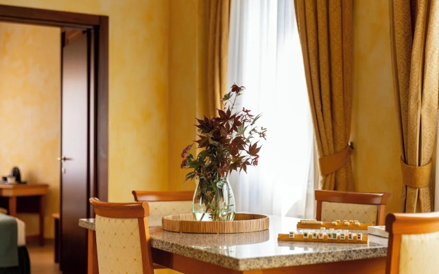 Venezia 2000 Hotel & Residence