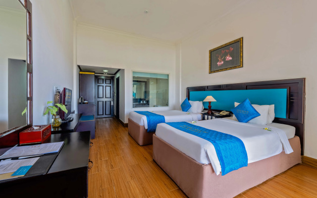 River Beach Resort and Residences
