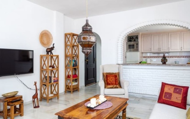 Apartment - 2 Bedrooms with Pool, WiFi and Sea views - 107869