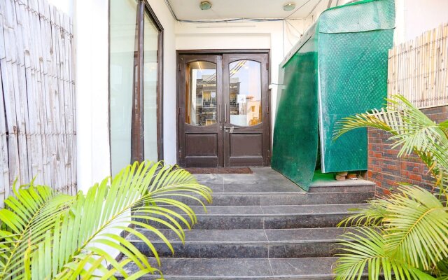 FabHotel Velvet Suites