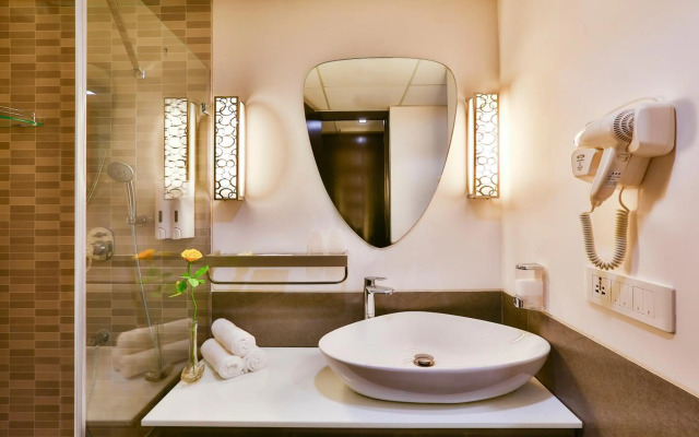T24 Residency Mumbai International Airport Hotel