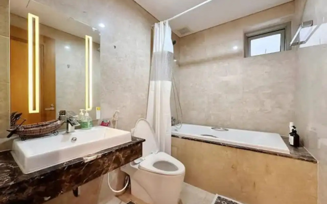 Emerald Pavillon Suites Saigon