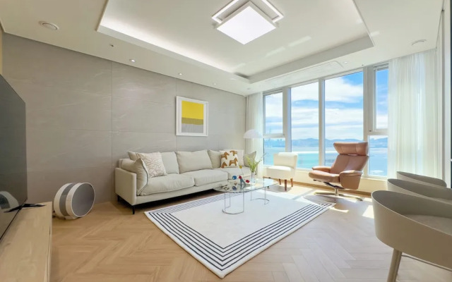 Brown Suites Busan