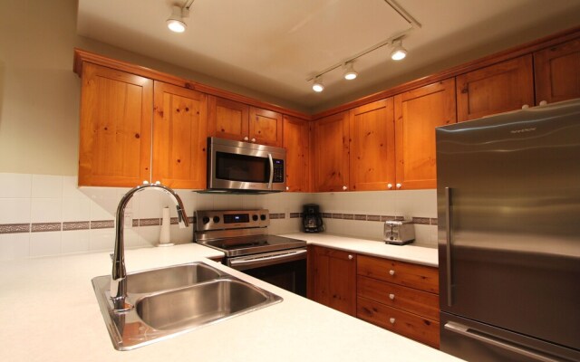 Symphony Condos by Whistler Retreats