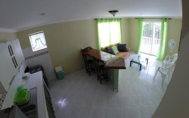Zippy´s Sea View Apartments