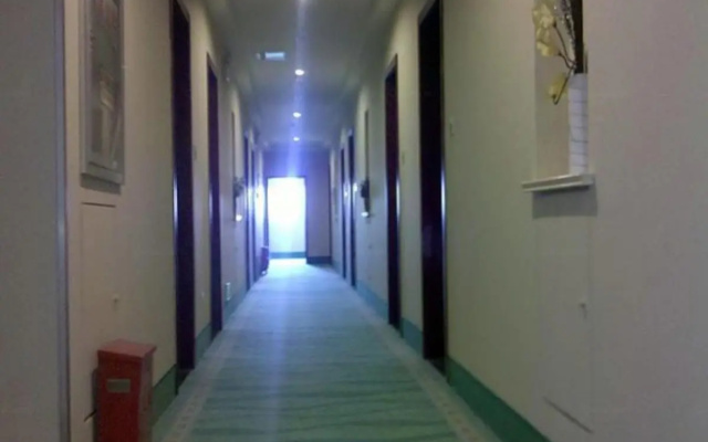 GreenTree Inn Wuxi Zhaqiao  Hotel