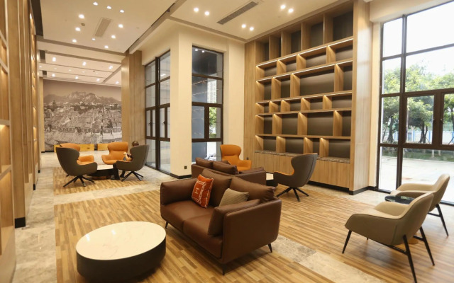 Youth Sunshine Hotel (Xiamen Xiang'an Culture and Education Park)