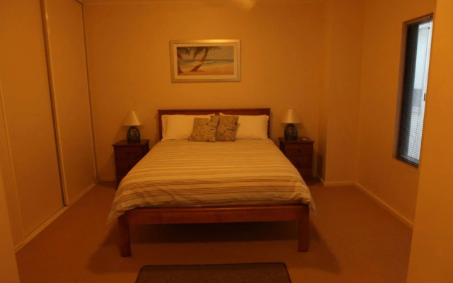 Glenelg Beachside Apartments