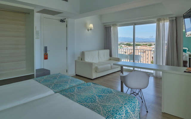 BQ Apolo Hotel - Image 5