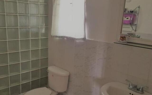 Baydreams 1-bed/1-bath condo