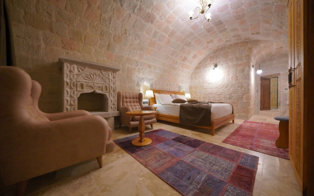 Cappadocia Secret Hill Cave Suites