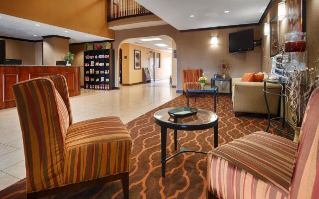 Best Western Plus University Inn & Suites