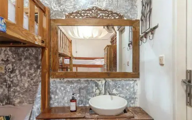 TwoSpaces Living at Wave and Chill House, Canggu