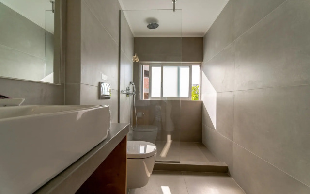 Lotus Hotel Apartments