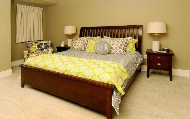 Turquoise Place Unit 1008D