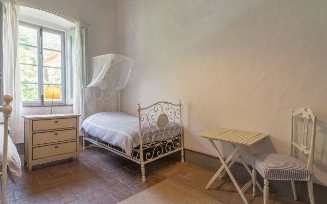 Rustic Farmhouse Stay, Carmignano