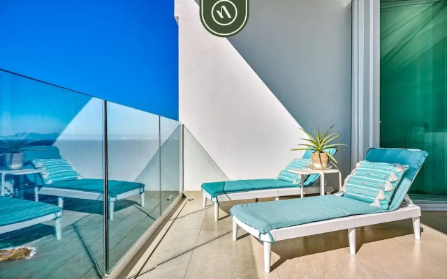 1BR Condo Near to Beach