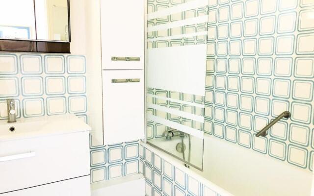 Appartement Vue Mer Terrasse, Parking C2111