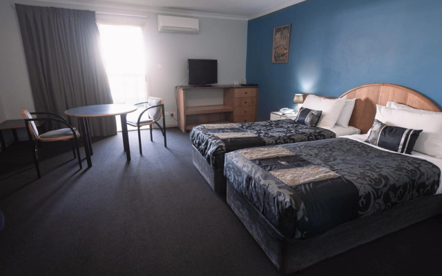 Heritage Resort Shark Bay – Guest Rooms – Denham