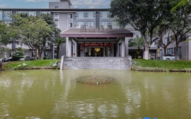 Li Jing Hotel Mile