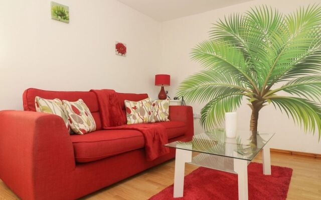 Palm Lodge