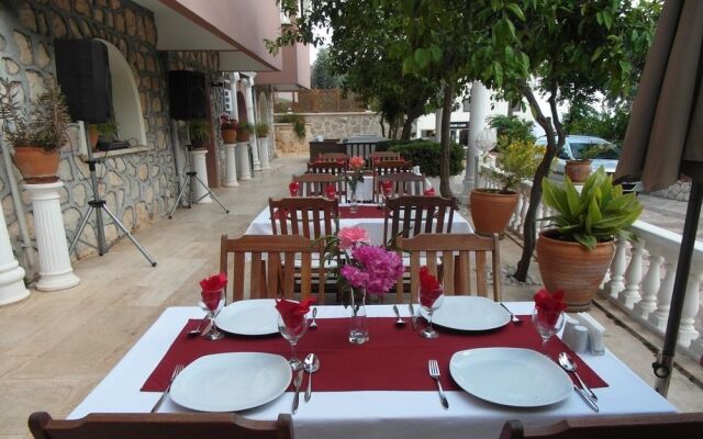 Motel 3T Apart Villas