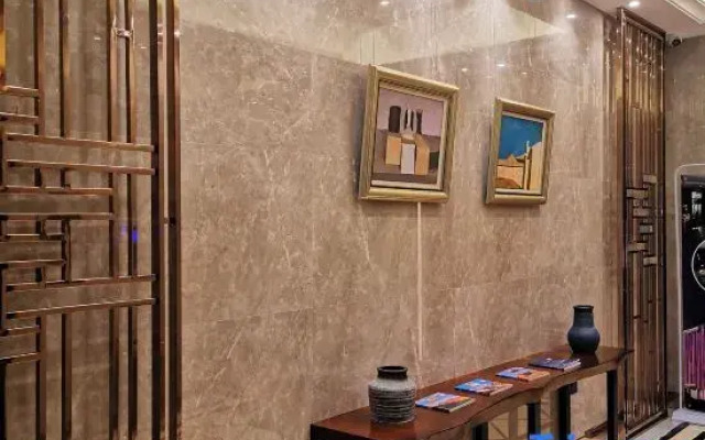 Mehood Hotel (Lanzhou Xiguan Subway Station Zhangye Road Pedestrian Street)