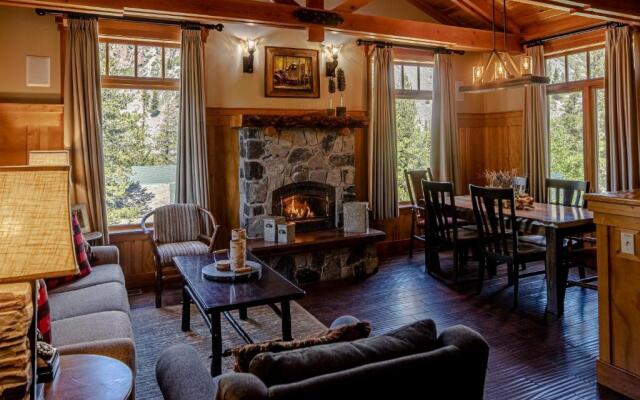 Tamarack Lodge and Resort