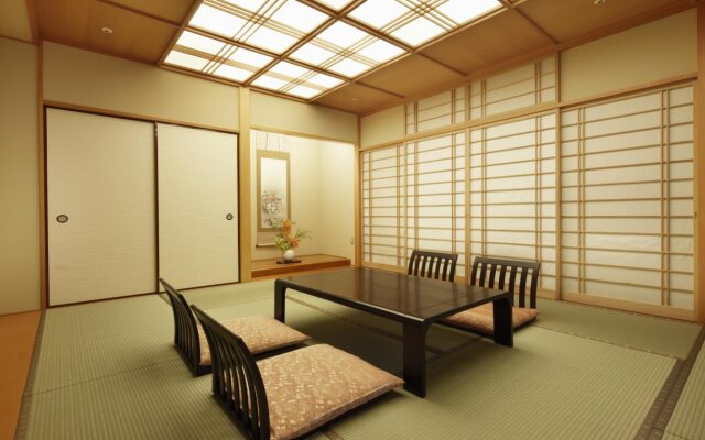 Hotel Racine Sinmaebashi