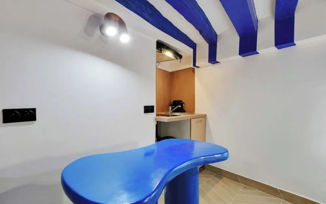 Studio for 2 People in Rivoli