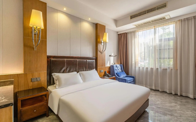 Grunion Business Hotel