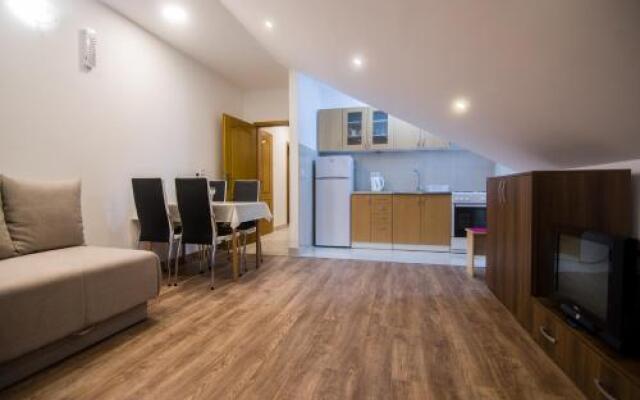 Apartmani Mirjana