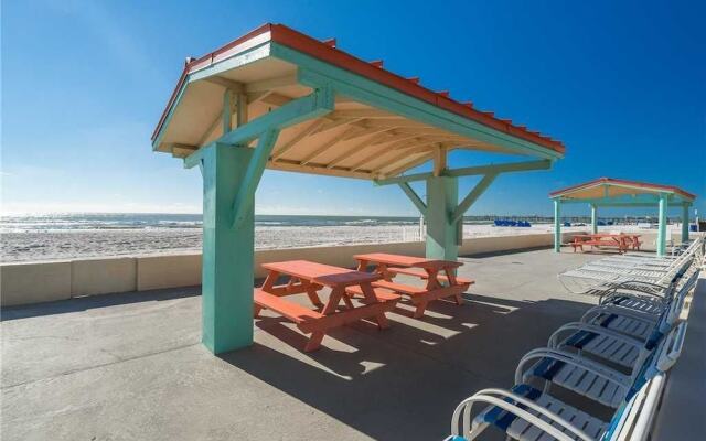 Sea Rocket 18 - Studio Condo