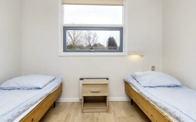 8 Person Holiday Home in Vaeggerlose