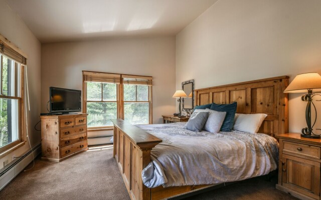 Jack Pine 8008 by SummitCove Vacation Lodging